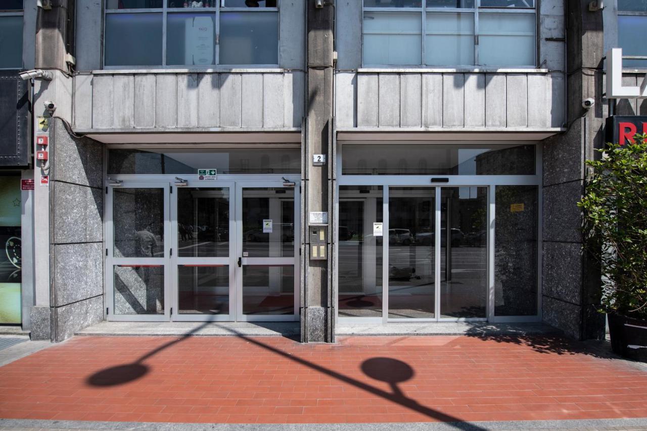 Attico Luxury Con Parcheggio E Terrazza Vista Mozzafiato Lägenhet Genua Exteriör bild